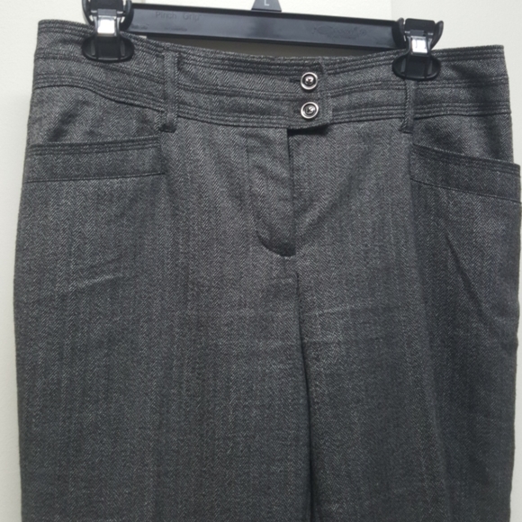 Women's dress pants - Picture 2 of 4